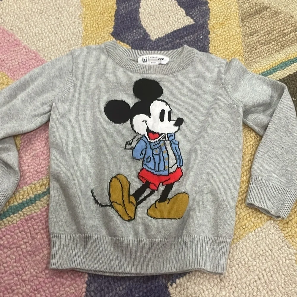 babyGap Disney Mickey Mouse Crewneck Sweater size 4t